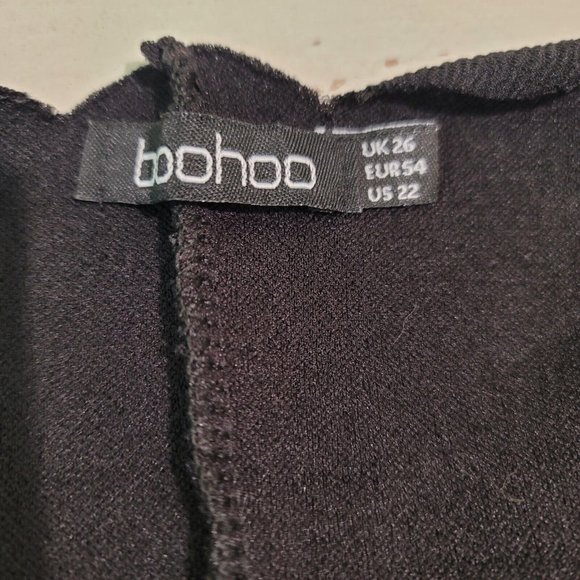 Boohoo Womens Size 22 Scallop Edge V Neck Black Shift Short Dress Tunic Stretch - Picture 8 of 11
